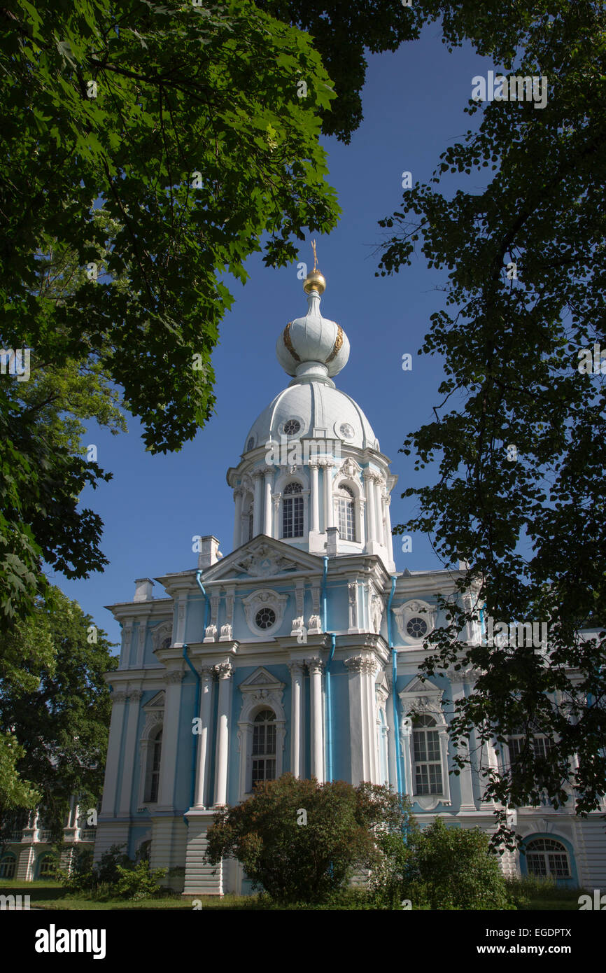 La Catedral Smolny y monasterio, San Petersburgo, Rusia, Europa Foto de stock