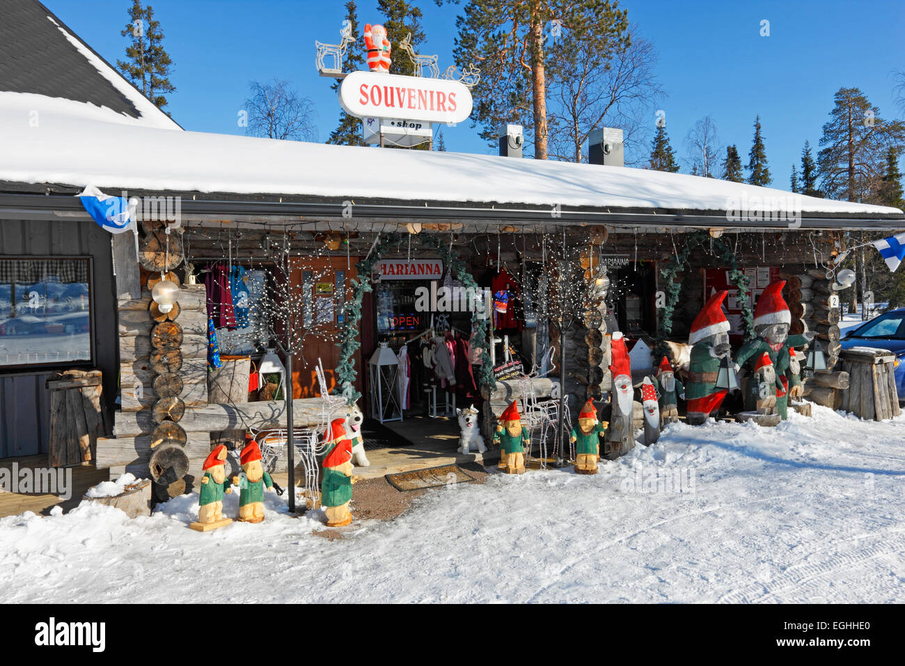 Finlandia, región de Luosto tienda de souvenirs. Foto de stock