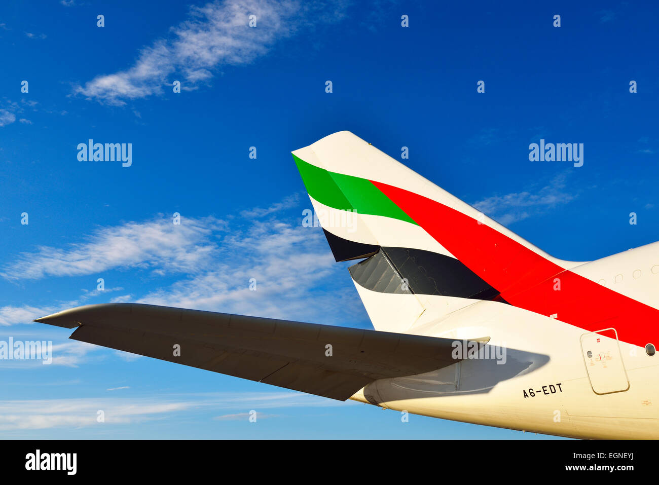 Emirates Airlines, vías aéreas, Airbus a 380, avión, avión, avión, ala winglet, estabilizador horizontal, Foto de stock