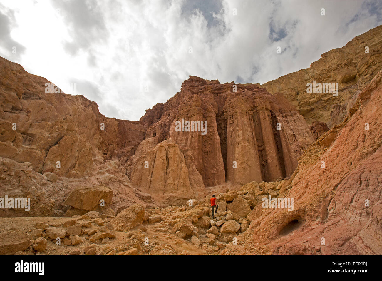 Las Montañas De Eilat Israel Amram Columnas O Pilares Fotografía De Stock Alamy 4588