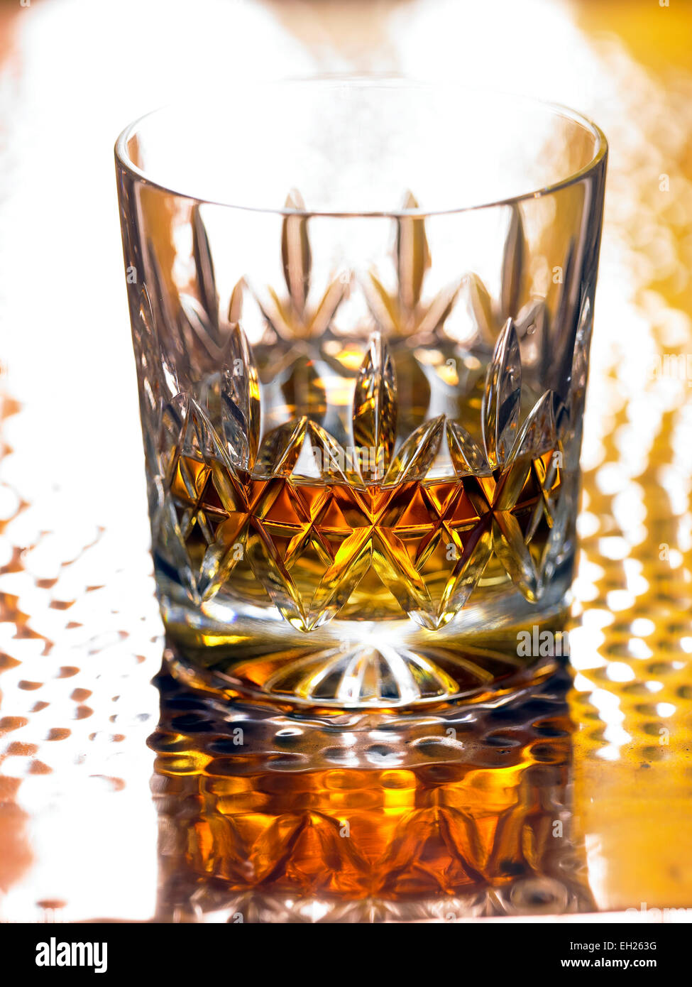 Whisky en cristal Foto de stock