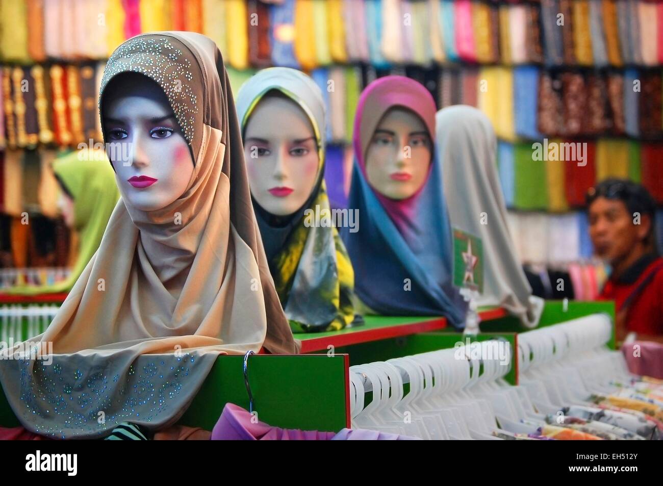 Malasia, Kuala Lumpur, velo islámico shop Foto de stock