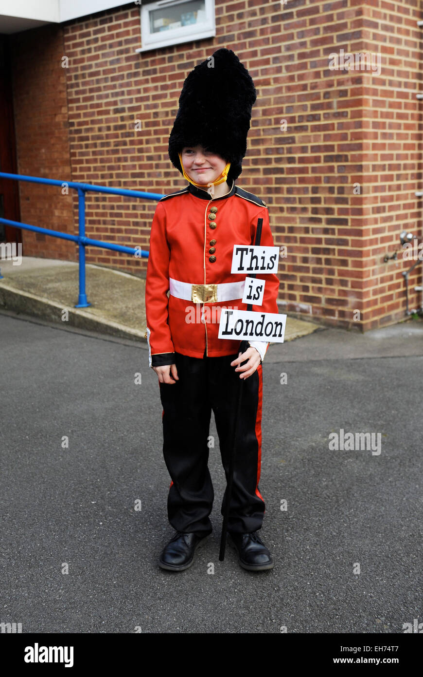 El día mundial del libro disfraces en una escuela primaria en Londres  Fotografía de stock - Alamy