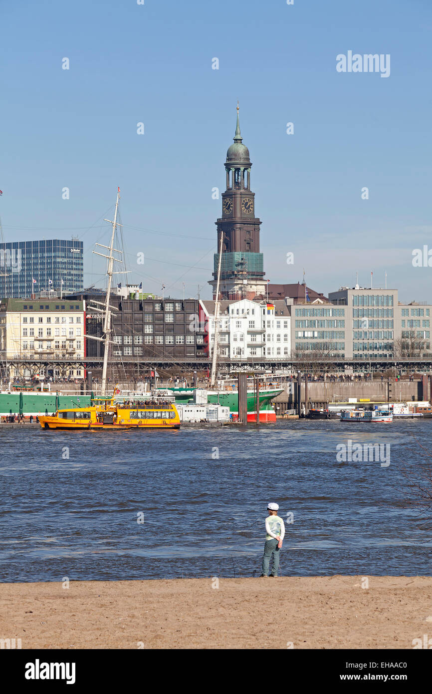 Los embarcaderos, Hamburgo, Alemania. Foto de stock