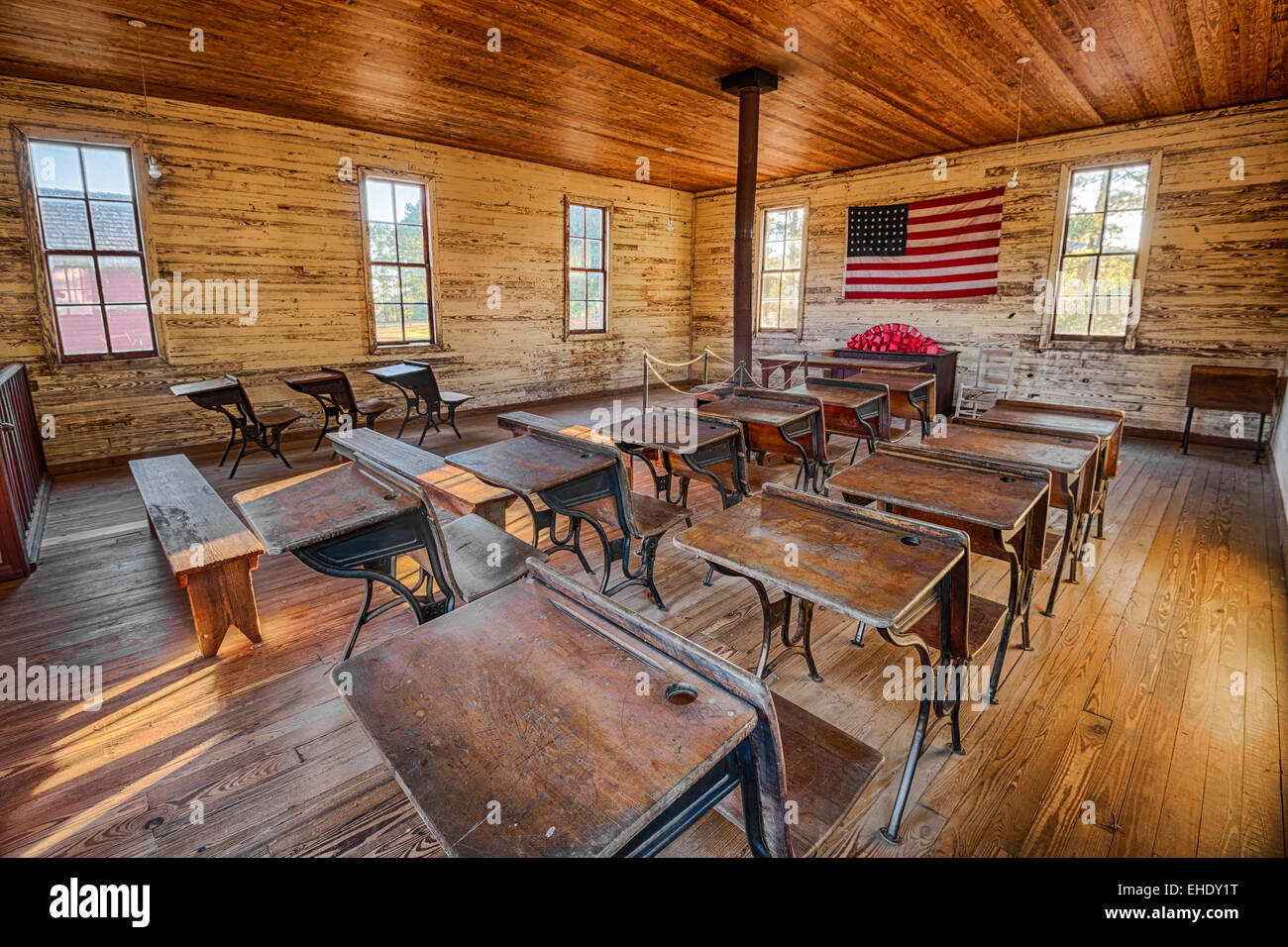 Interior de la histórica escuela de una sola habitación en el Parque Histórico de Dothan, Alabama Foto de stock