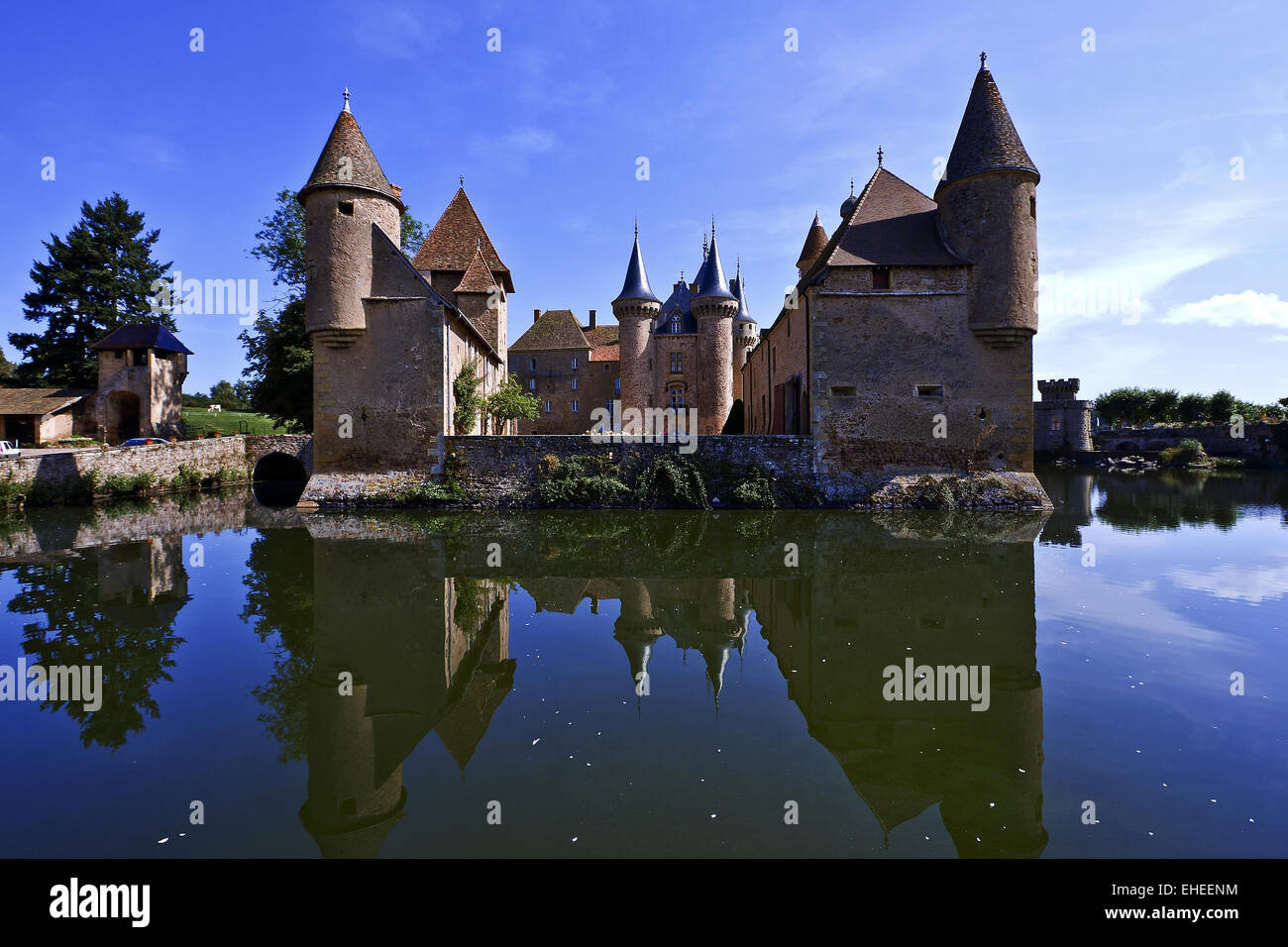 Castillo La Clayette, Borgoña, Francia Foto de stock