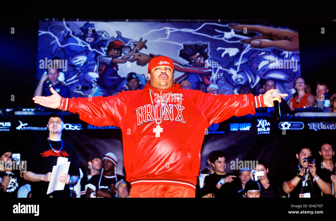 Compere en el Campeonato Mundial de B-Boy en Brixton Academy de Londres. Foto de stock
