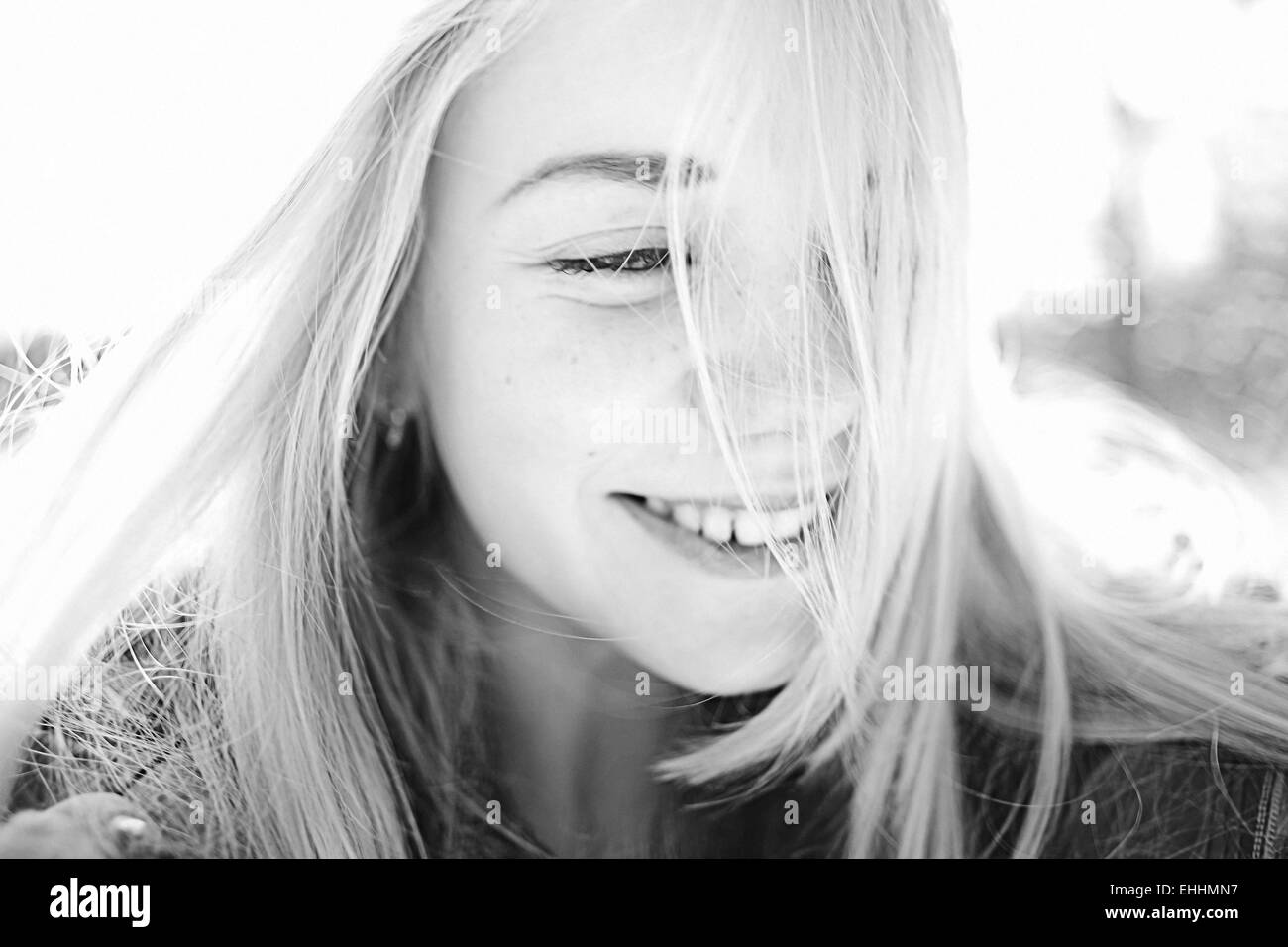 Niña Rubia Imágenes De Stock En Blanco Y Negro Alamy 