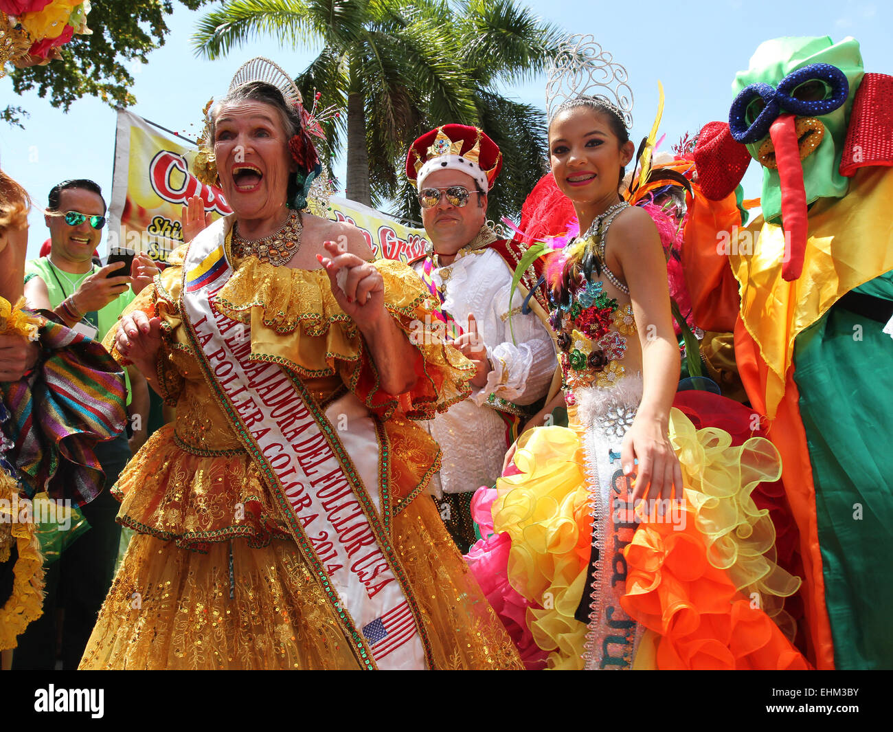 Rumbera fotografías e imágenes de alta resolución - Alamy