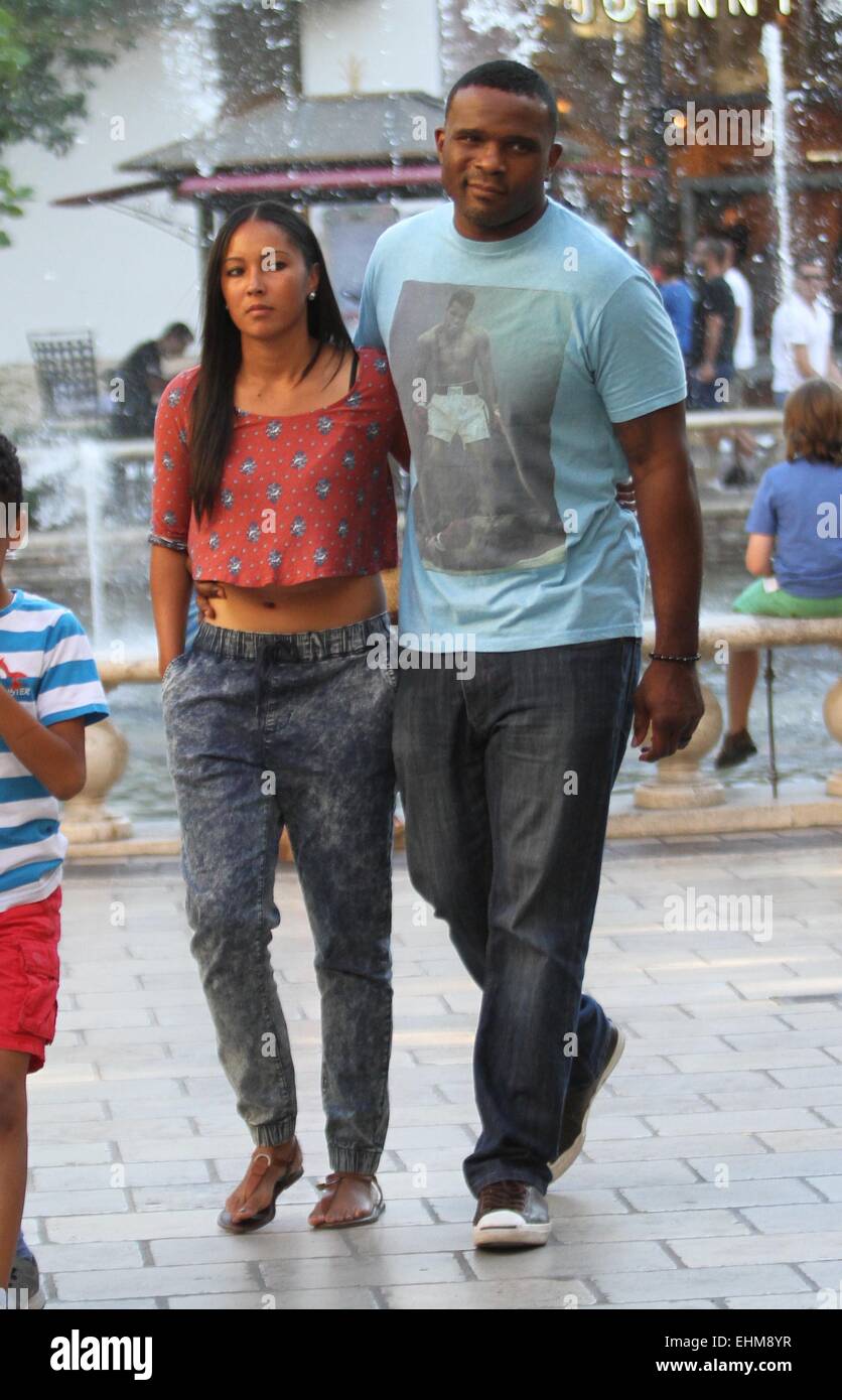 Darius mccrary fiance tammy brawner fotografías e imágenes de alta