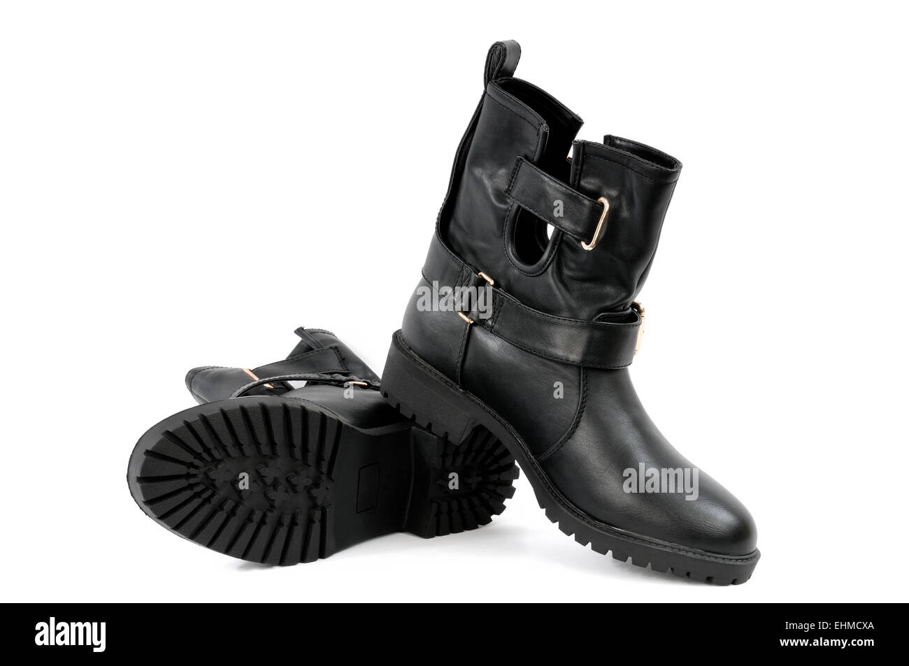 perdón panorama Aire acondicionado Zapatos de Mujer tipo botines en cuero negro, fotografiado sobre fondo  blanco Fotografía de stock - Alamy