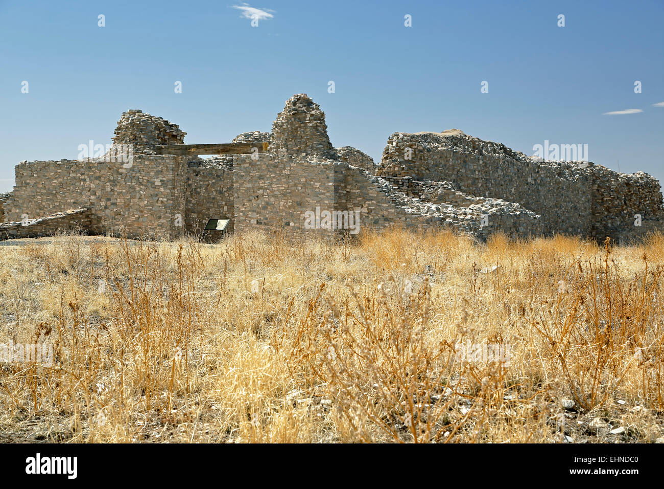 Ruinas de 'adelante' iglesia, monumento Nacional Salinas Pueblo Misiones, Nuevo México, EE.UU. Foto de stock