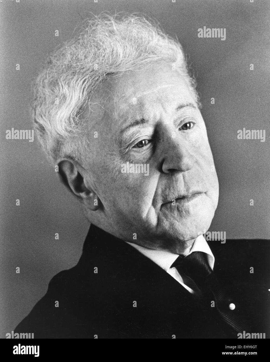 ARTHUR RUBINSTEIN (1887-1982), pianista clásico Polish-American Foto de stock