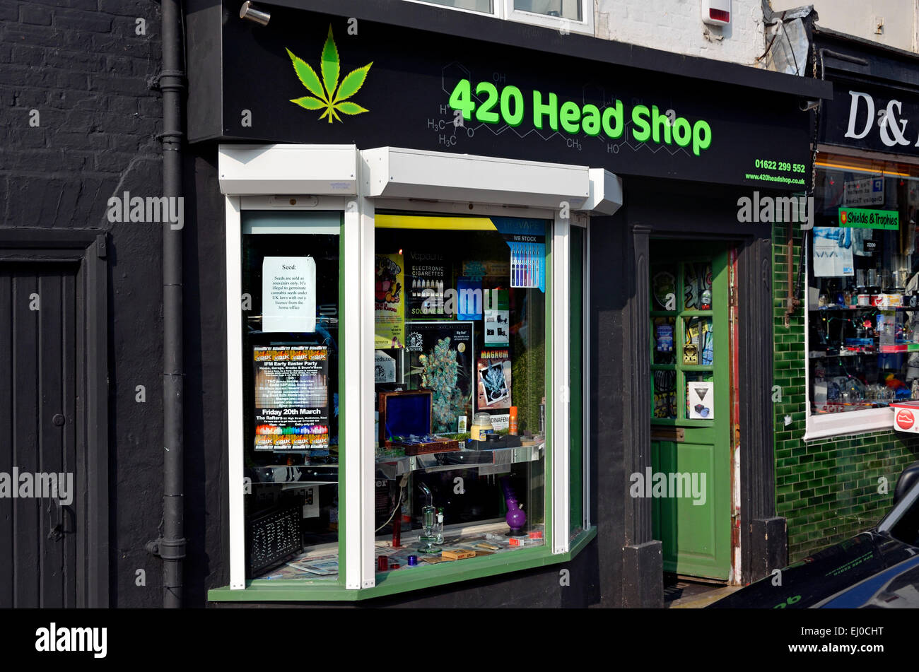 Maidstone, Kent, Inglaterra. Head Shop venta máximos legales, en Union Street Fotografía de