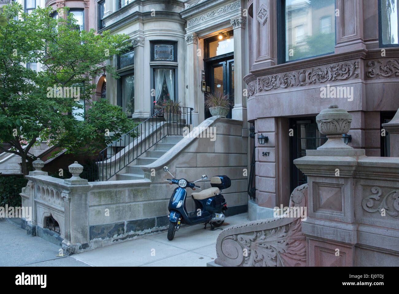 Ee.Uu., país, Estados Unidos, Nueva York, Brooklyn, construcción, hogar, moto Foto de stock