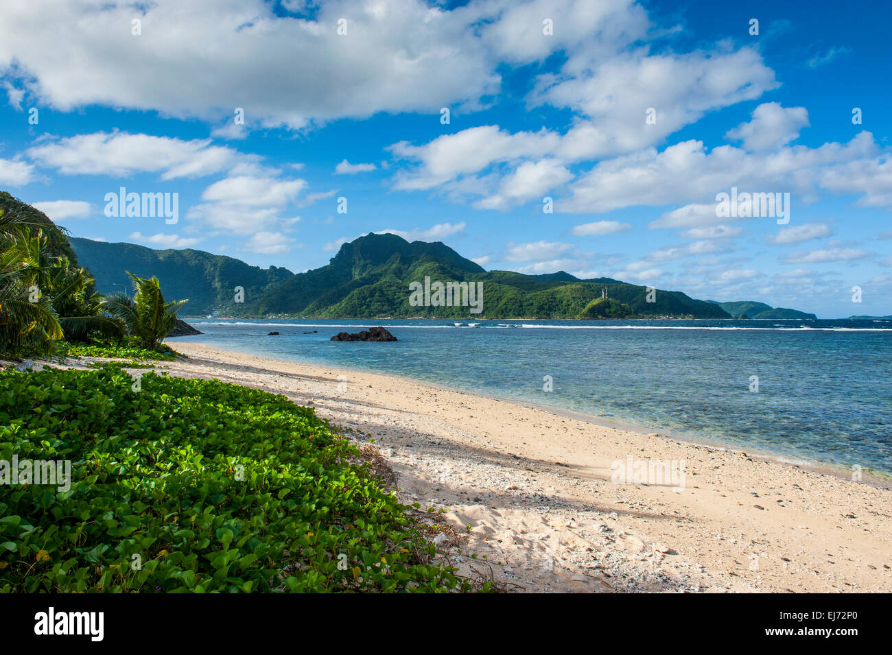 Beach, Coconut Point, Tutuila, Samoa Americana Foto de stock