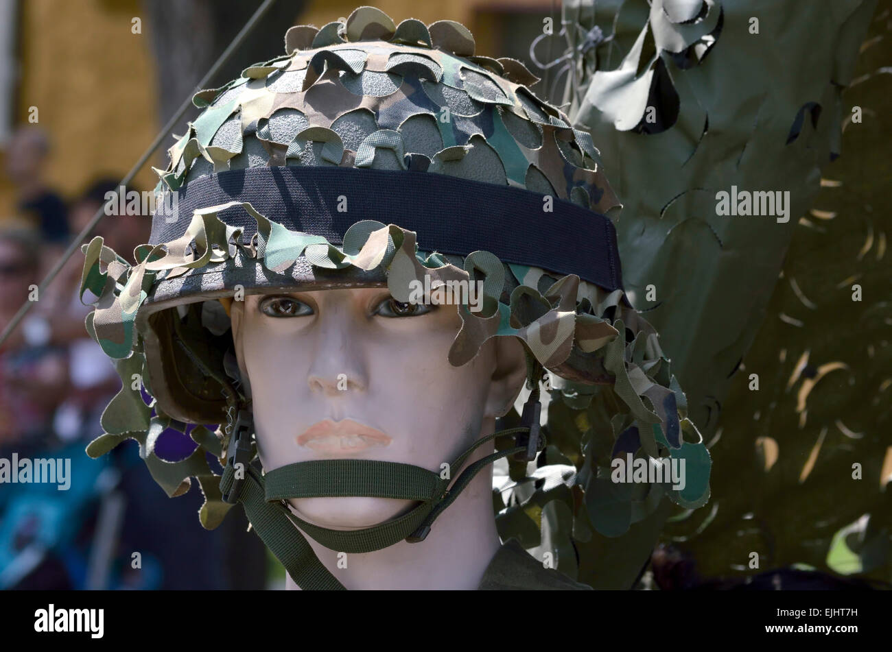 Disfraz de soldado fotografías e imágenes de alta resolución - Alamy