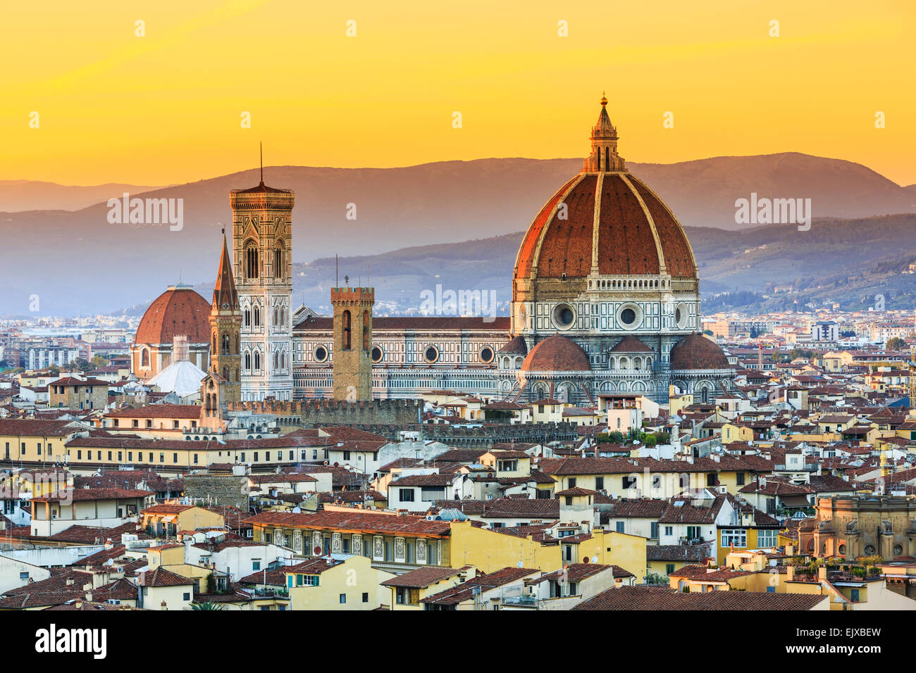 La Catedral y la cúpula de Brunelleschi. Florencia, Italia. Foto de stock