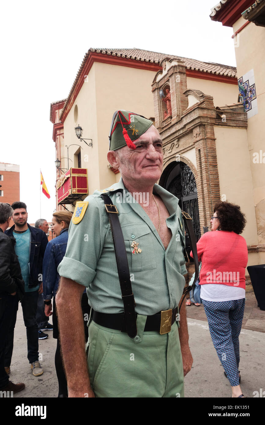 Veterano miembro de la legión española durante la Semana Santa, la