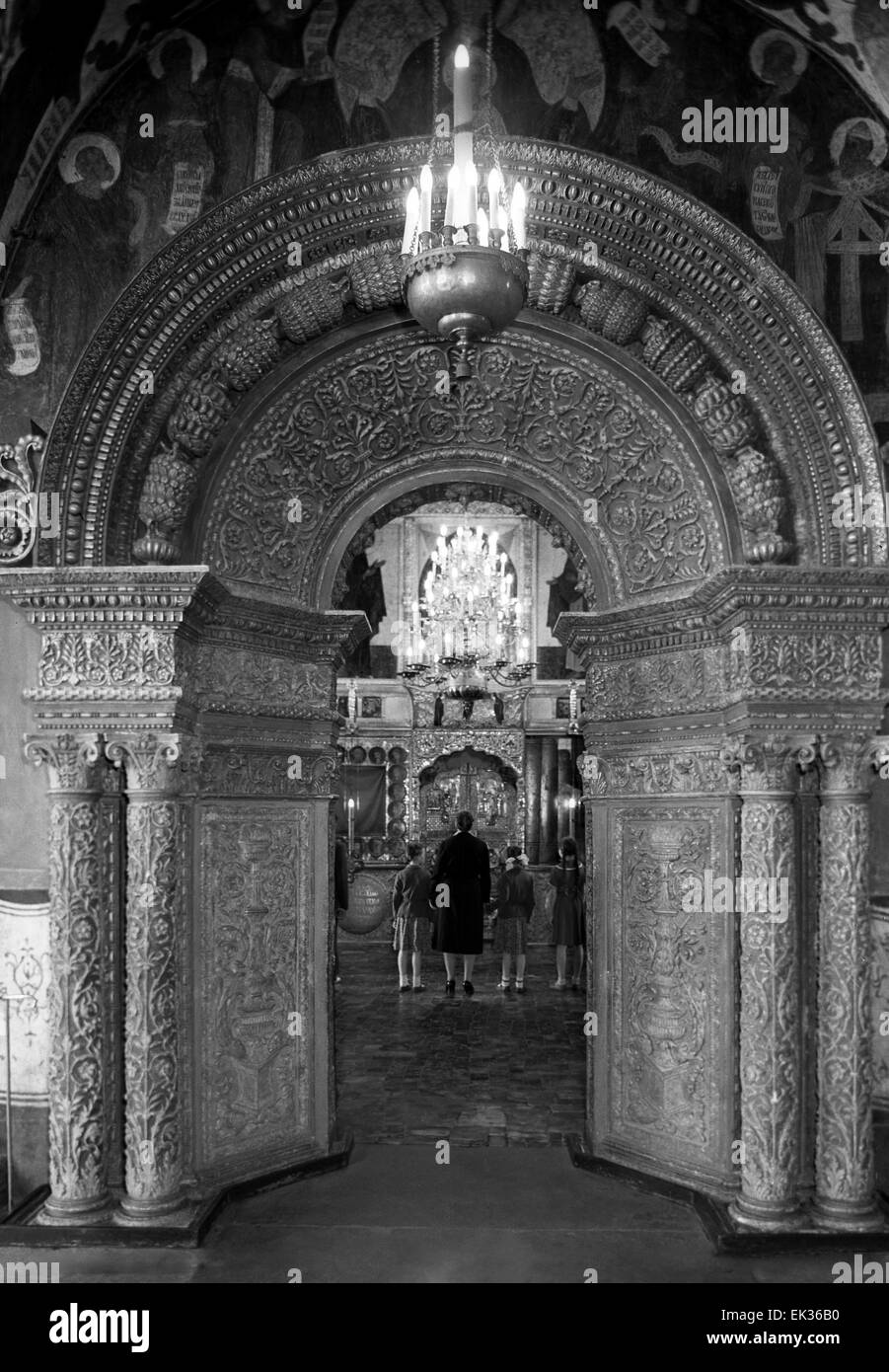 Itar Tass La Urss Moscú En El Interior De La Catedral De La Anunciación Del Kremlin De Moscú