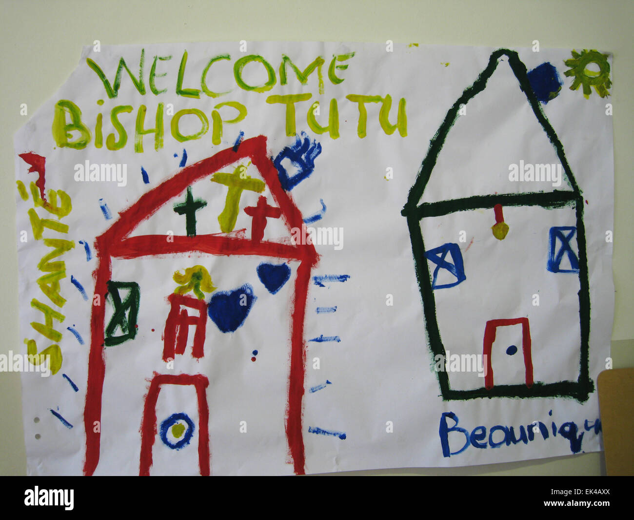 23.06.2010. Una pintura hecha por un niño o dos niños denominado Beaunique  Shante y pintadas en la comunidad, salud, deporte y centro de educación de  Darling, Western Cape. La pintura fue una