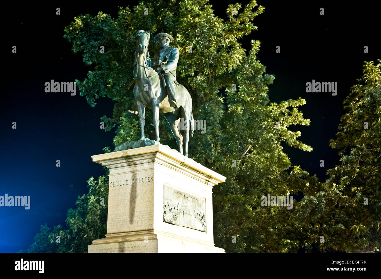 Esta estatua de Cecil John rhodes en Kimberly. Foto de stock