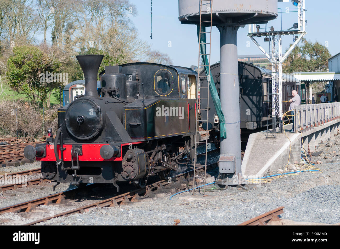 Un tren a vapor de 1933 Alemán en Downpatrick, Sociedad de preservación ferroviaria Foto de stock