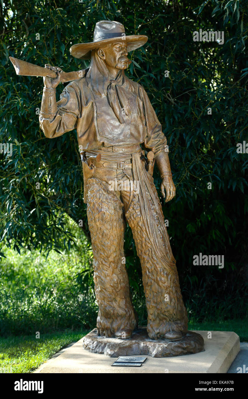 "Bozeman Scout' escultura, por Barry Eisenach, Benson Sculpture Garden, Loveland, Colorado, EE.UU. Foto de stock