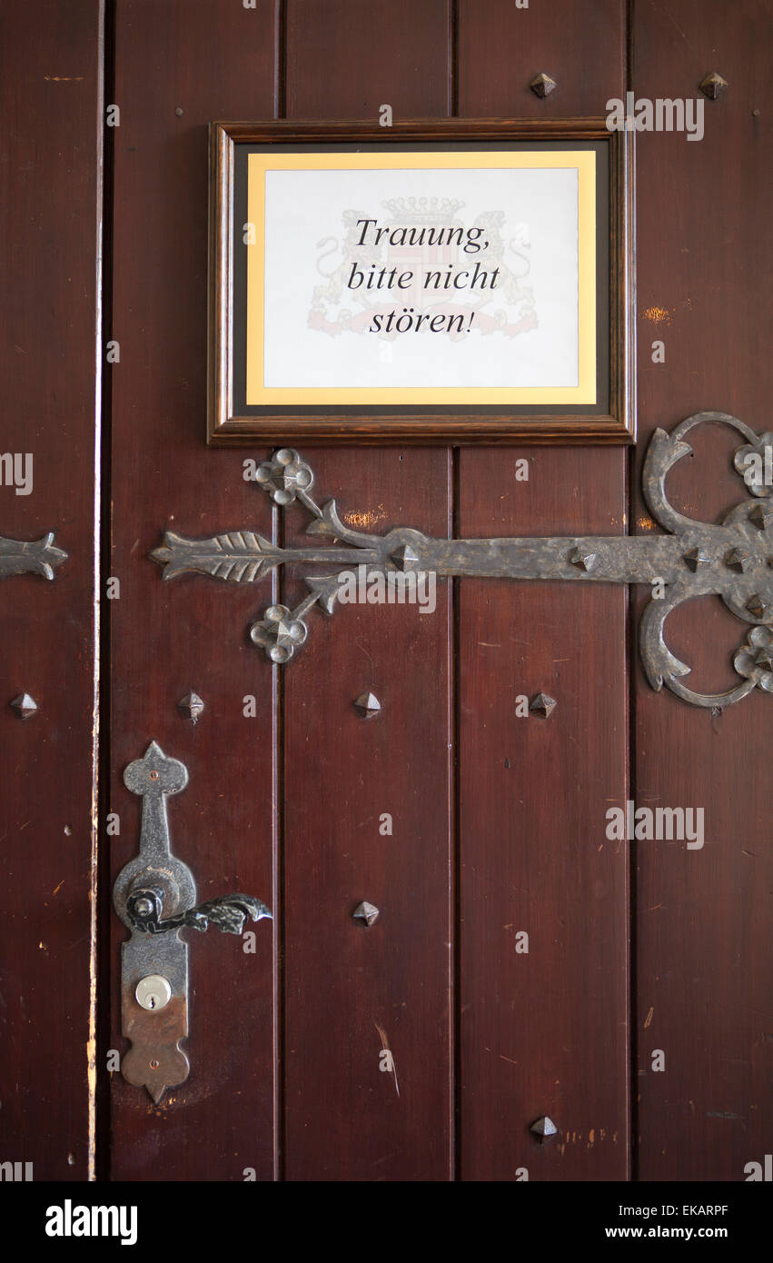 Registro de matrimonio, habitación de Burg Schnellenberg castillo, Ciudad Hanseática de Attendorn, región de Sauerland, Renania del Norte-Westfalia, Alemania Foto de stock