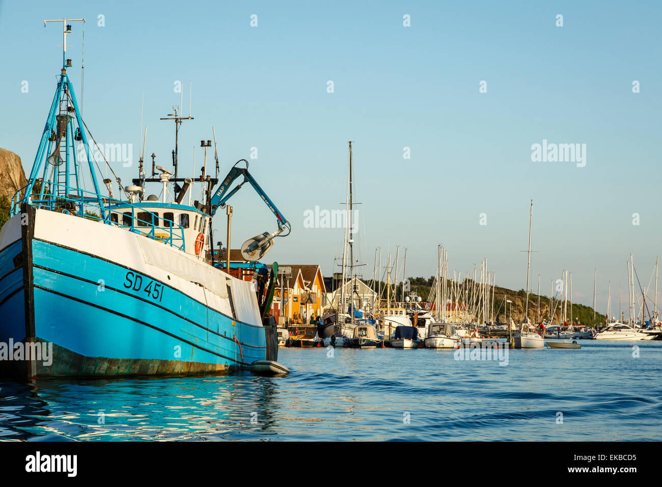 Vista sobre el puerto, Bohuslan Grebbestad, región, costa oeste, Suecia, Escandinavia, Europa Foto de stock