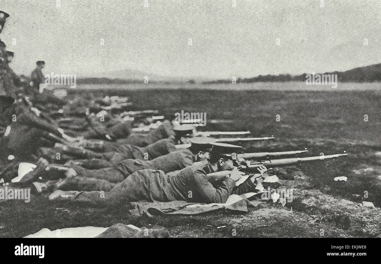 El 90 fusiles de Winnipeg - cuyo heroísmo y dash había conquistado para ellos en el arador rebelión el sobrenombre de "Little Devils Negro' había añadido a su gloria eterna por su heroísmo en Ypres, Francia durante la I Guerra Mundial Foto de stock