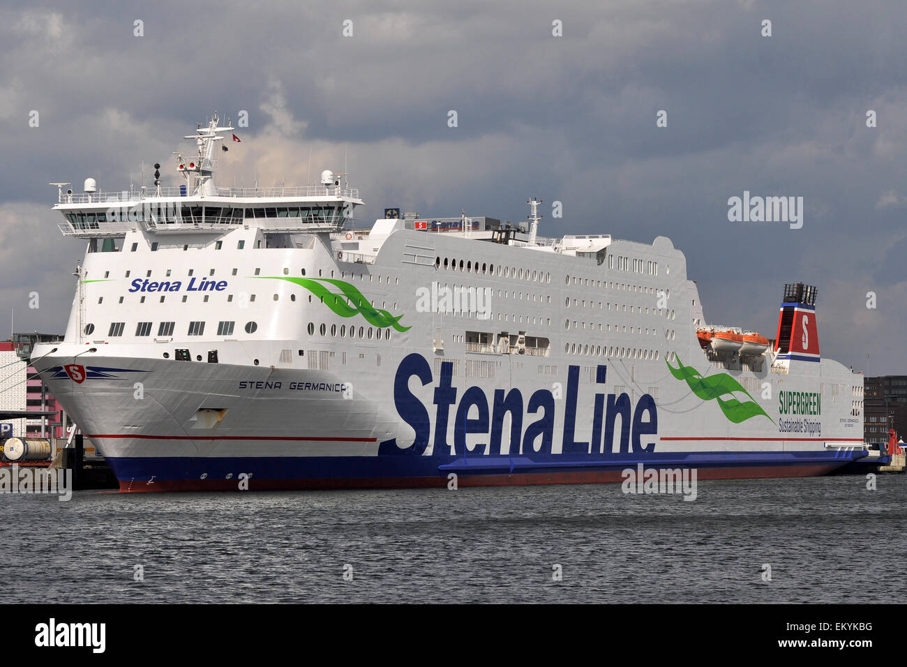 Metanol powered Stena Germanica amarrados en Kiel Foto de stock