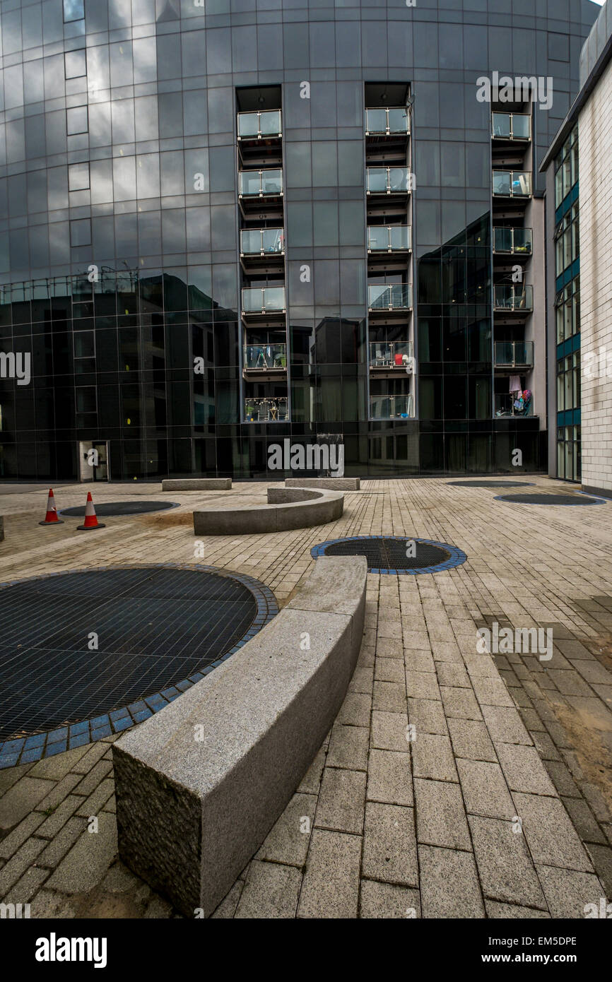 El piso es de once Gatehaus vidrio residencial edificio situado en Bradford, West Yorkshire en Inglaterra. Desarrollado por Asquith Foto de stock