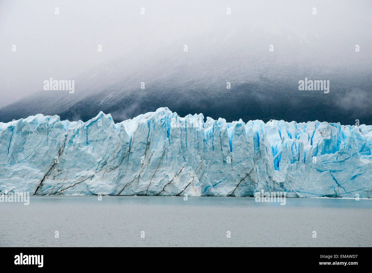 Glaciar Perito Moreno, El Parque Nacional Los Glaciares, Patagonia Argentina Foto de stock