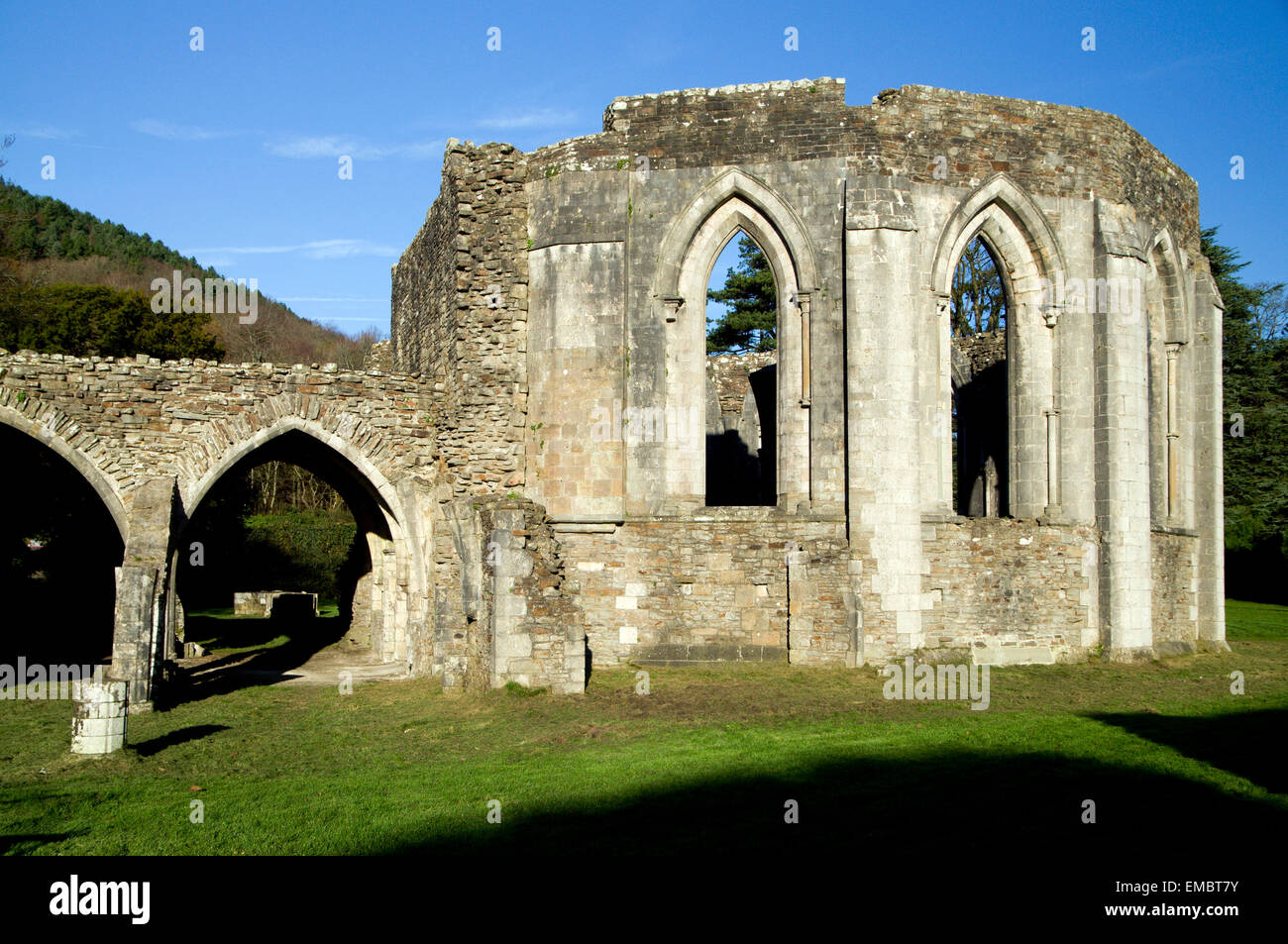 Sala Capitular cisterciense, Margam Manor Country Park, Port Talbot, Gales. Foto de stock