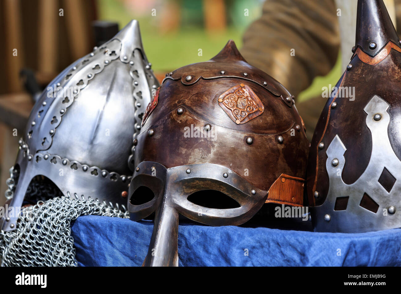 Casco de vikingo fotos de stock, imágenes de Casco de vikingo sin royalties