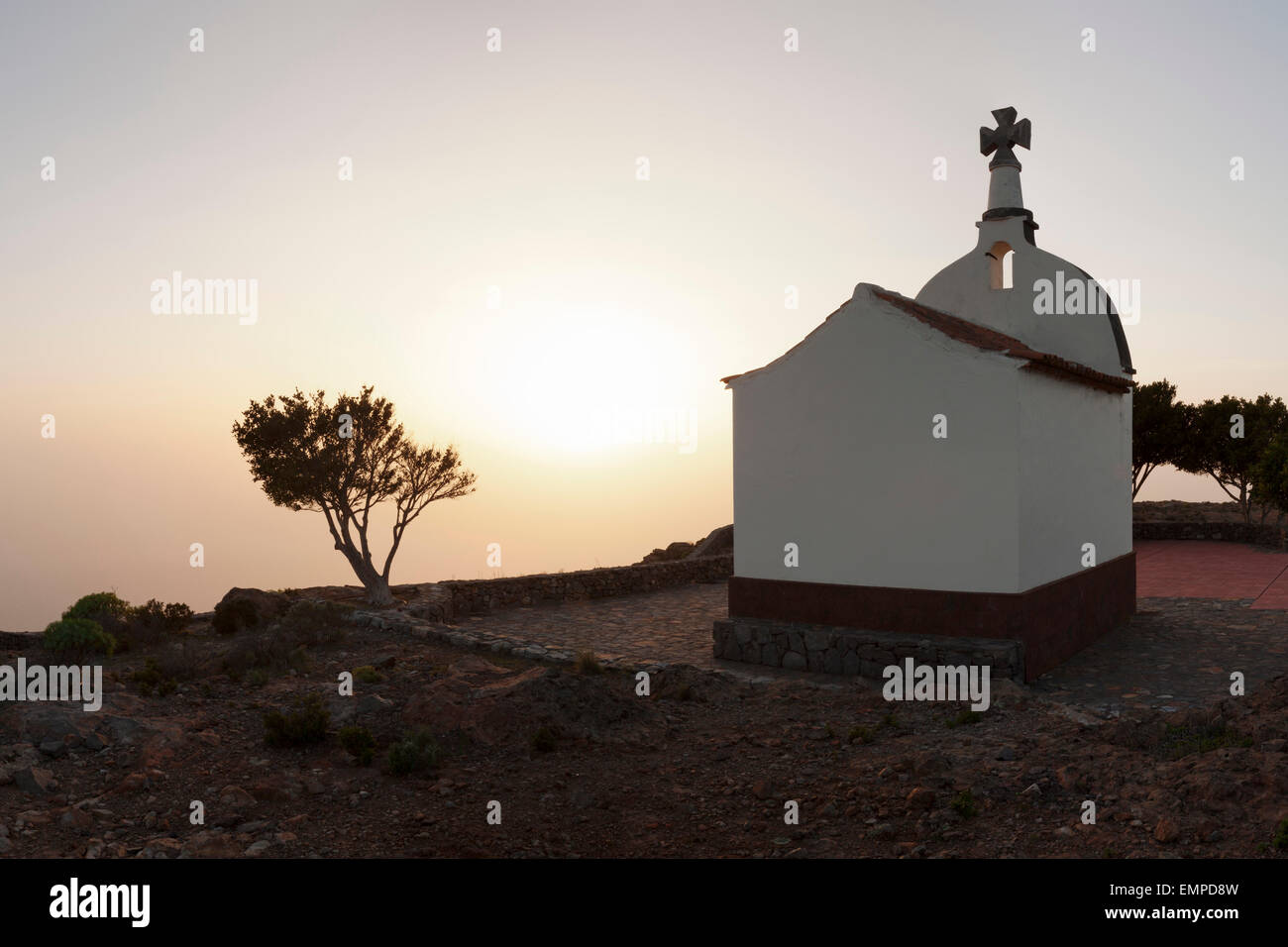 Ermita de San Isidro Roque Capilla del Monte Calvario, Alajeró, La Gomera, Islas Canarias, España Foto de stock