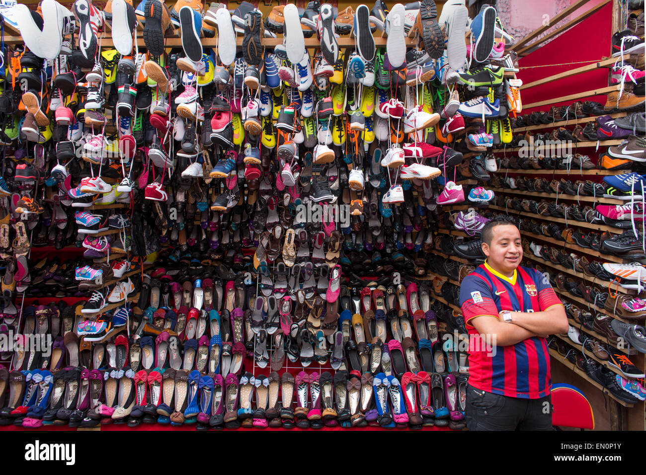 Venta de zapatos Guatemala de stock - Alamy