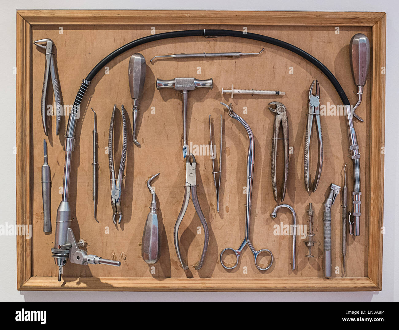 Instrumentos dentales, desde el siglo XIX Foto de stock