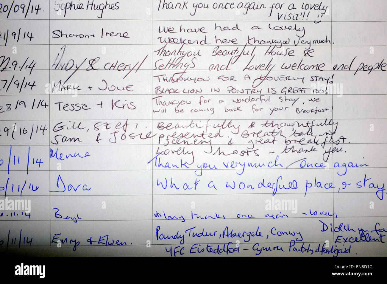 Visitor book messages fotografías e imágenes de alta resolución Alamy