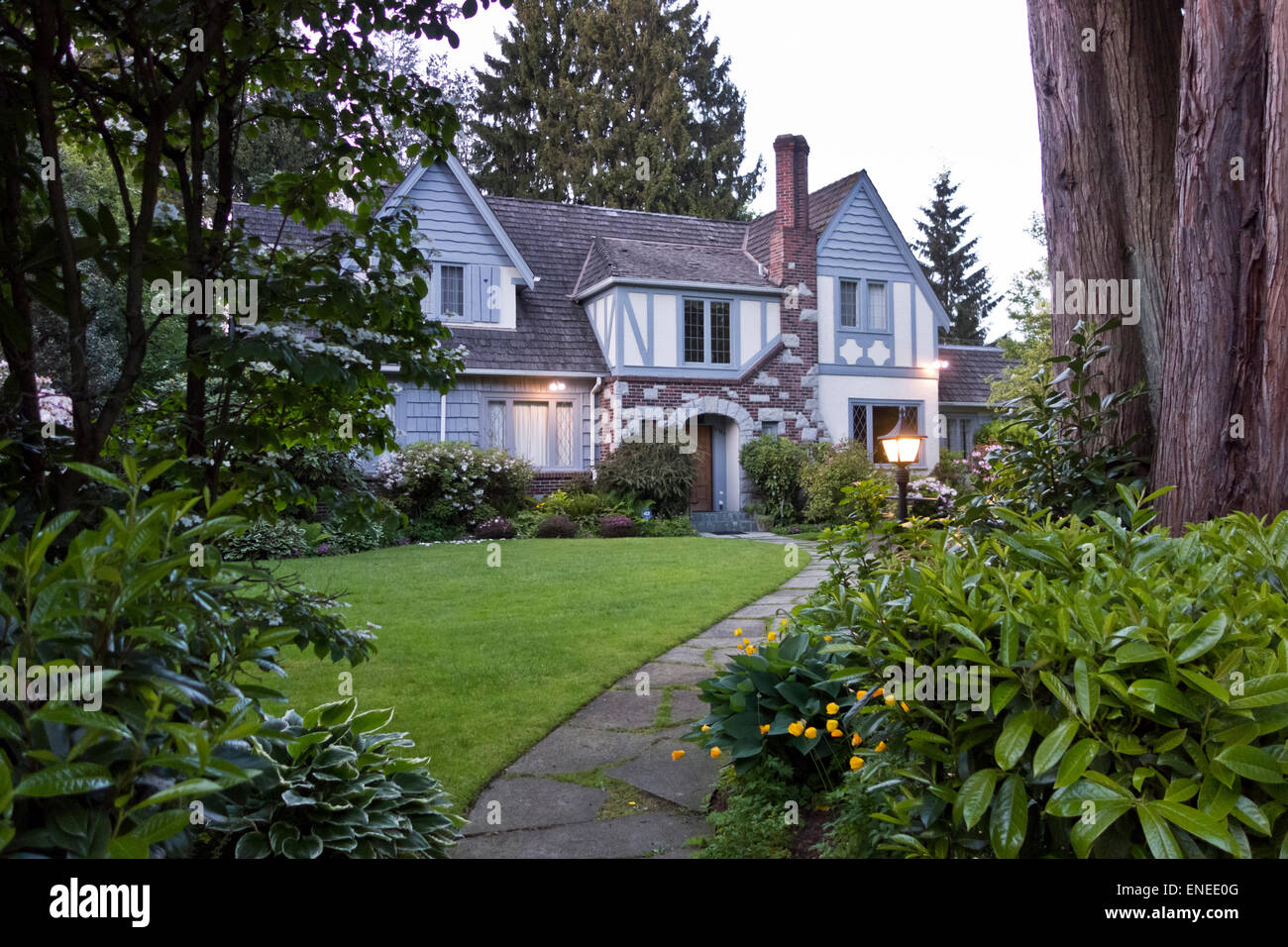 Vancouver, Canadá. 3 de mayo de 2015. . Casa en West 32nd Avenue, en el  barrio de Shaughnessy de Vancouver. La propiedad captó la atención de los  medios de comunicación recientemente cuando