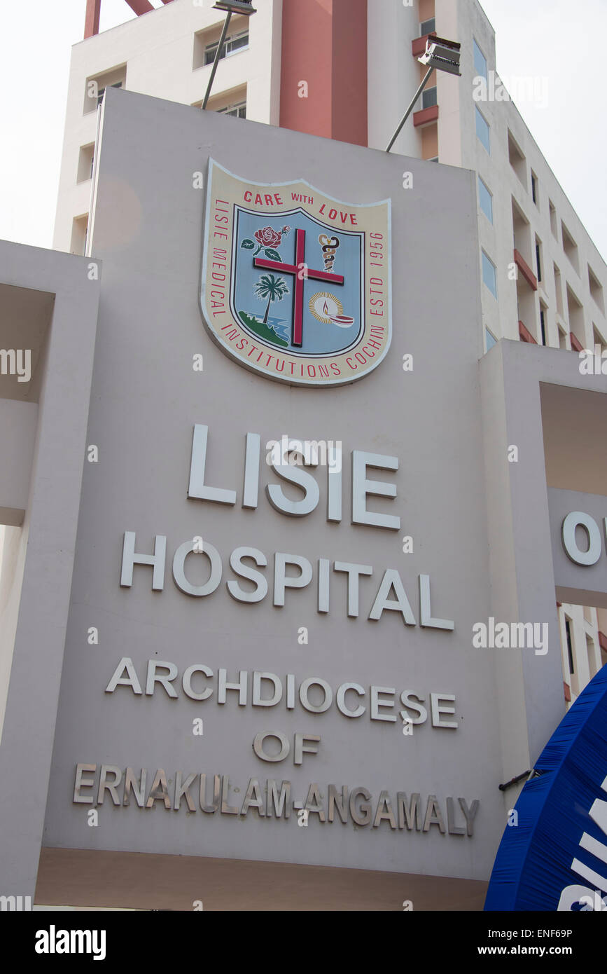 La entrada principal del Hospital Lisie (Hospital Memorial Lisie de Mar