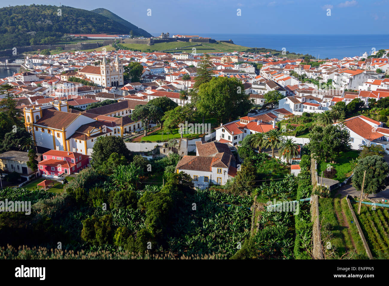 Paisaje urbano, Angra do Heroismo, Terceira, Azores, Portugal Foto de stock