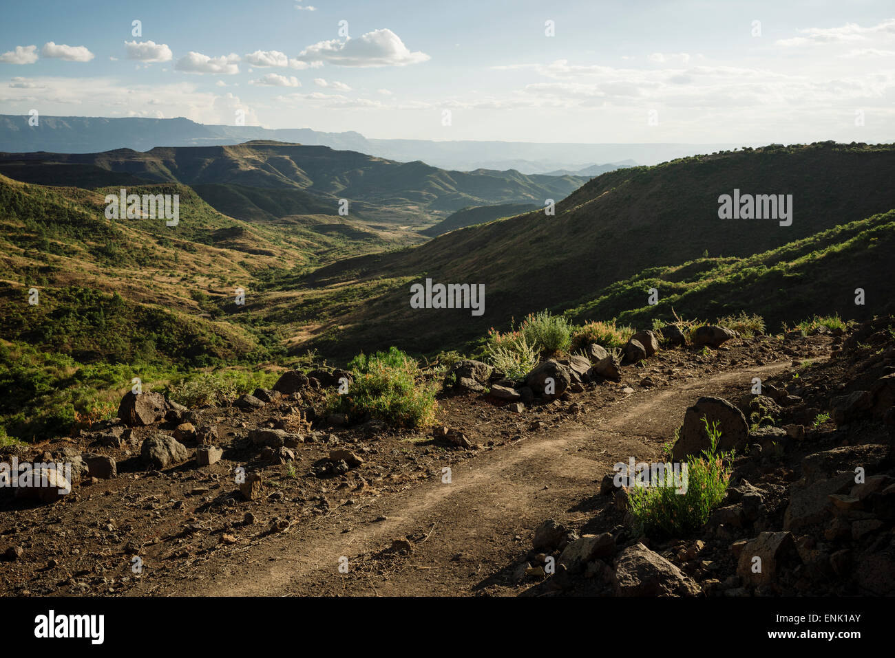 Ver más paisaje cerca de Lalibela al anochecer, Etiopía, África Foto de stock