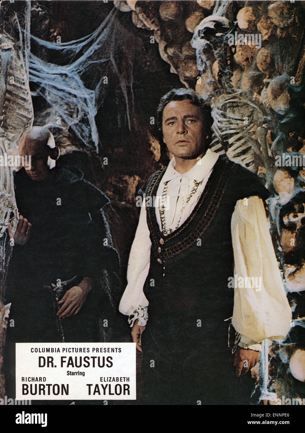 Doctor Faustus, Reino Unido, 1967, Regie: Richard Burton, Nevill Coghill,  Darsteller: Richard Burton, Andreas Teuber Fotografía de stock - Alamy