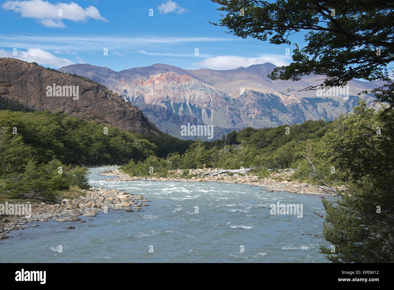Rio Electrico del Parque Nacional Los Glaciares de la Patagonia Argentina Foto de stock