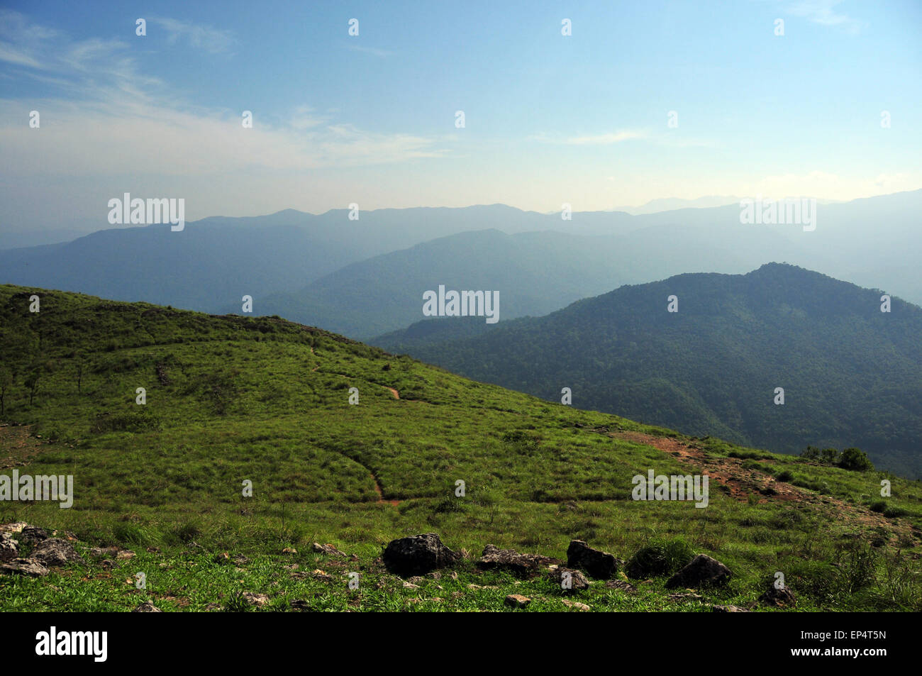 Hermosa ponmudi hills. Foto de stock