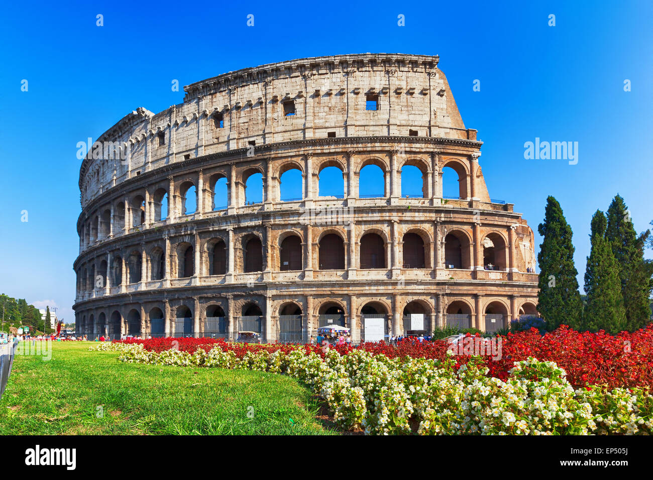 Antiguo Coliseo de Roma, Italia Foto de stock