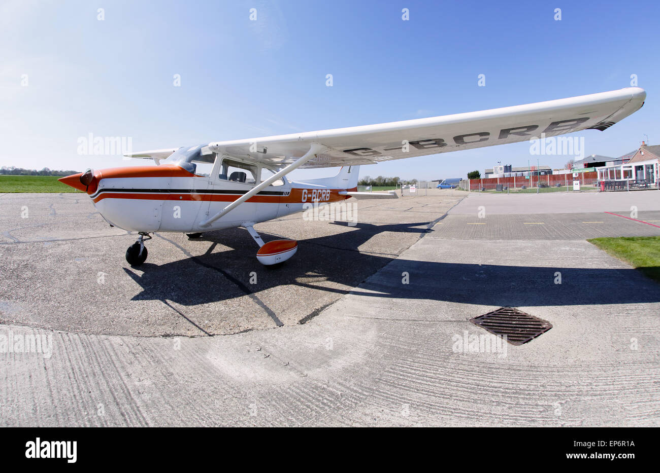 Cessna 172 aviones ligeros. Foto de stock