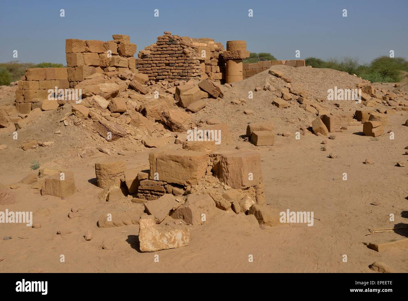 Las ruinas de la ciudad real de Meroe, Nubia, Nahr el-Nil, Sudán Foto de stock